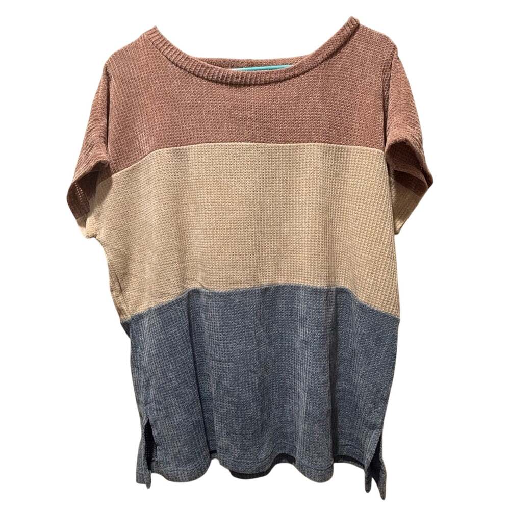 First Love Pink Cream Blue Colorblock Short Sleeve Sweater Medium NEW Chenille